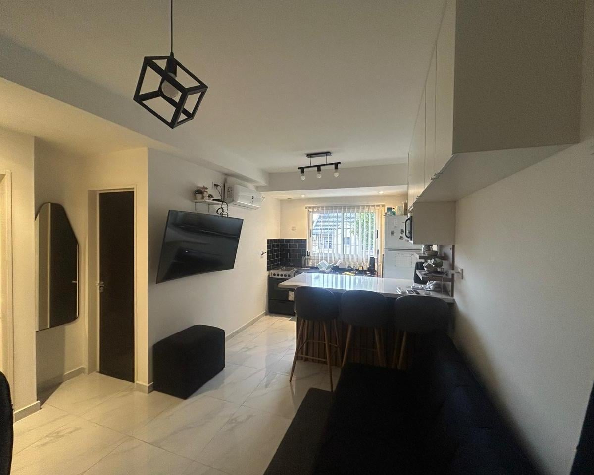 Foto de Departamento 2 ambientes con cochera banfield, imagen 4