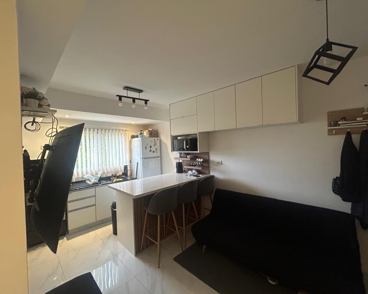 Foto de Departamento 2 ambientes con cochera banfield, imagen 3
