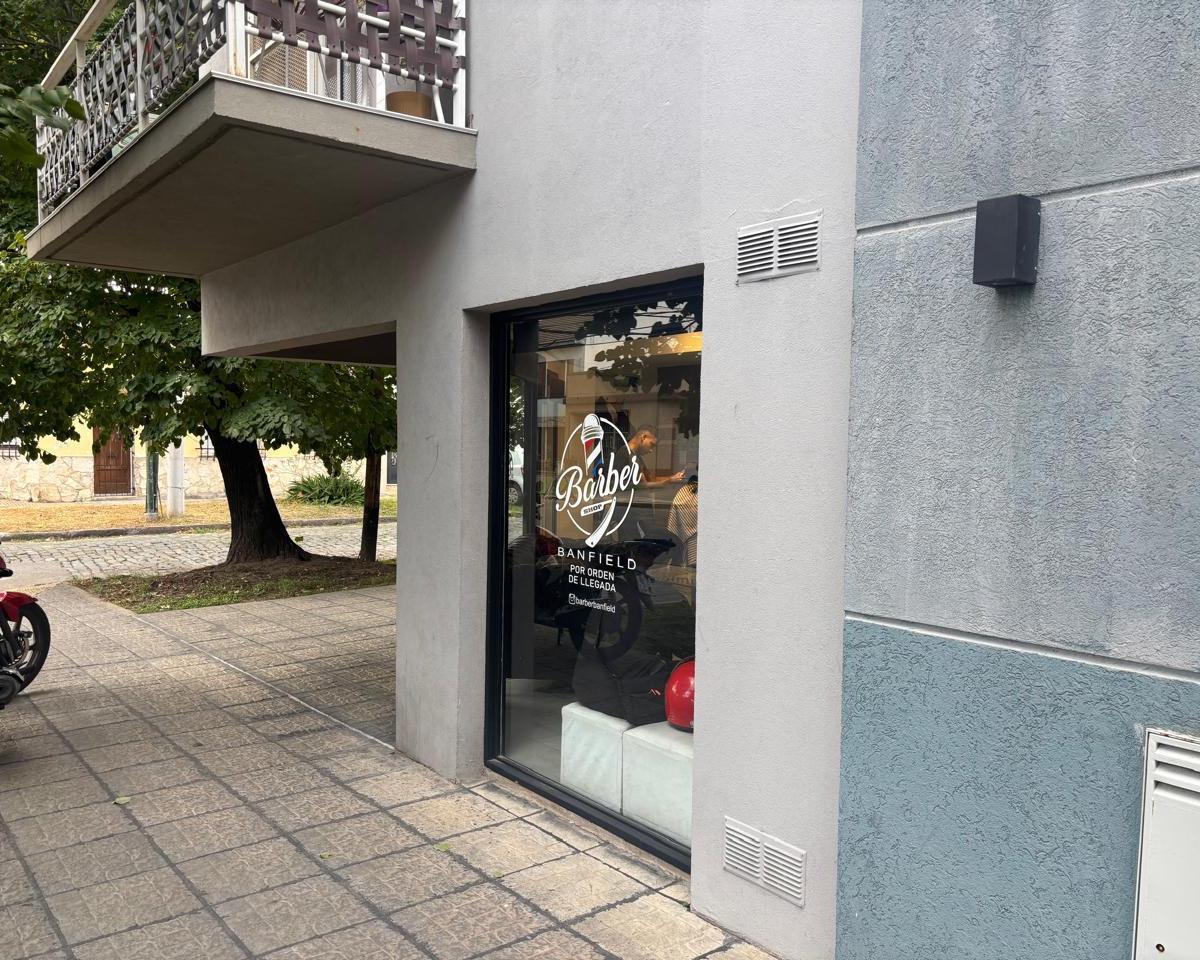 LOCAL ZONA BANFIELD IDEAL INVERSION CON RENTA