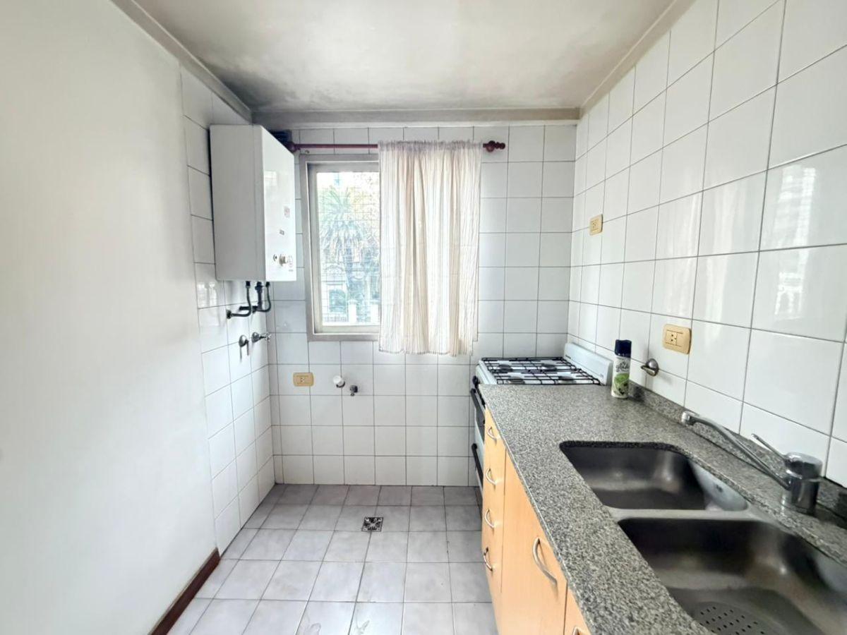 Foto de Departamento 2 ambientes en alquiler en Lomas de Zamora, imagen 2