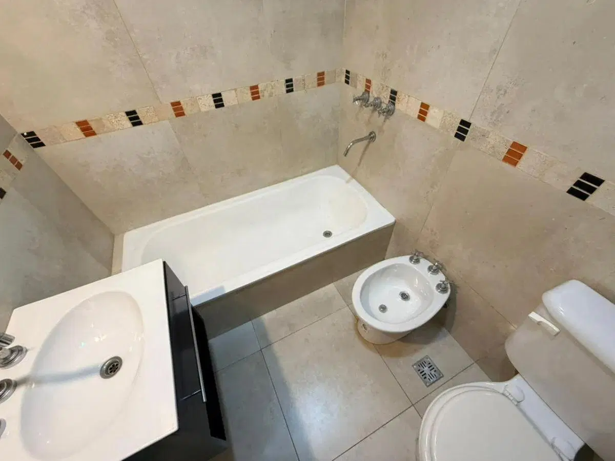 Alquiler Departamento 2 Ambientes - Sobre Av Almirante Brown 2973 3