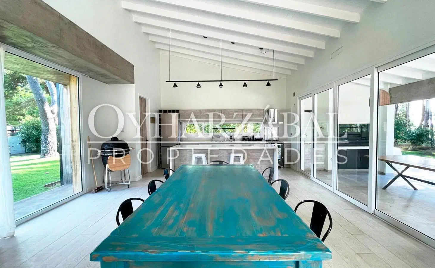 Casa en Venta y alquiler temporal 1
