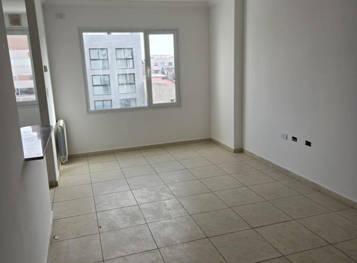 Departamento en alquiler en el centro de Neuquén 1