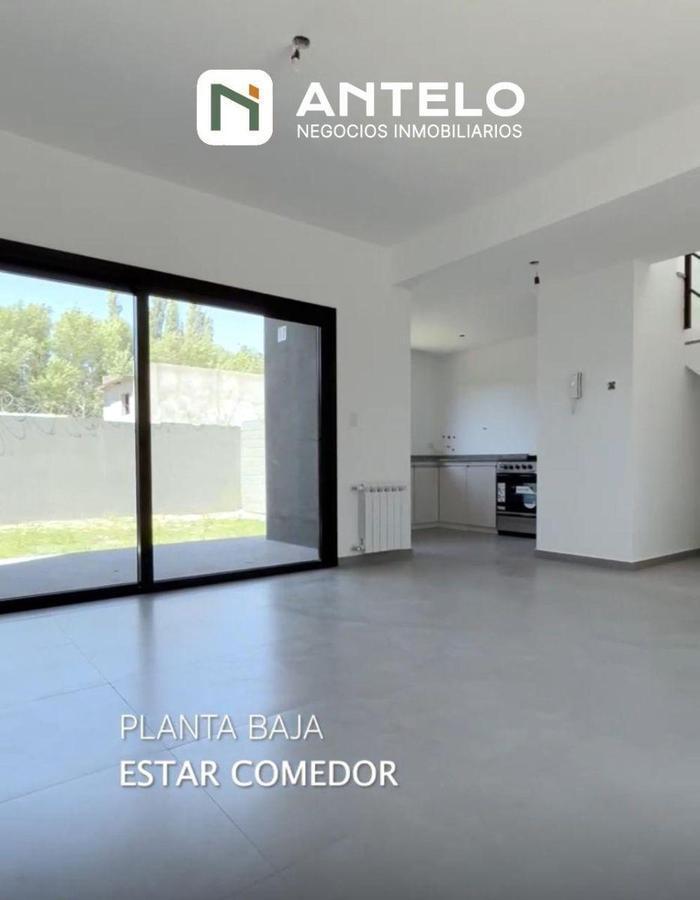 Foto de Casa en venta. Tipo dúplex de 100 m2 construidos en lote de 170m2, imagen 5