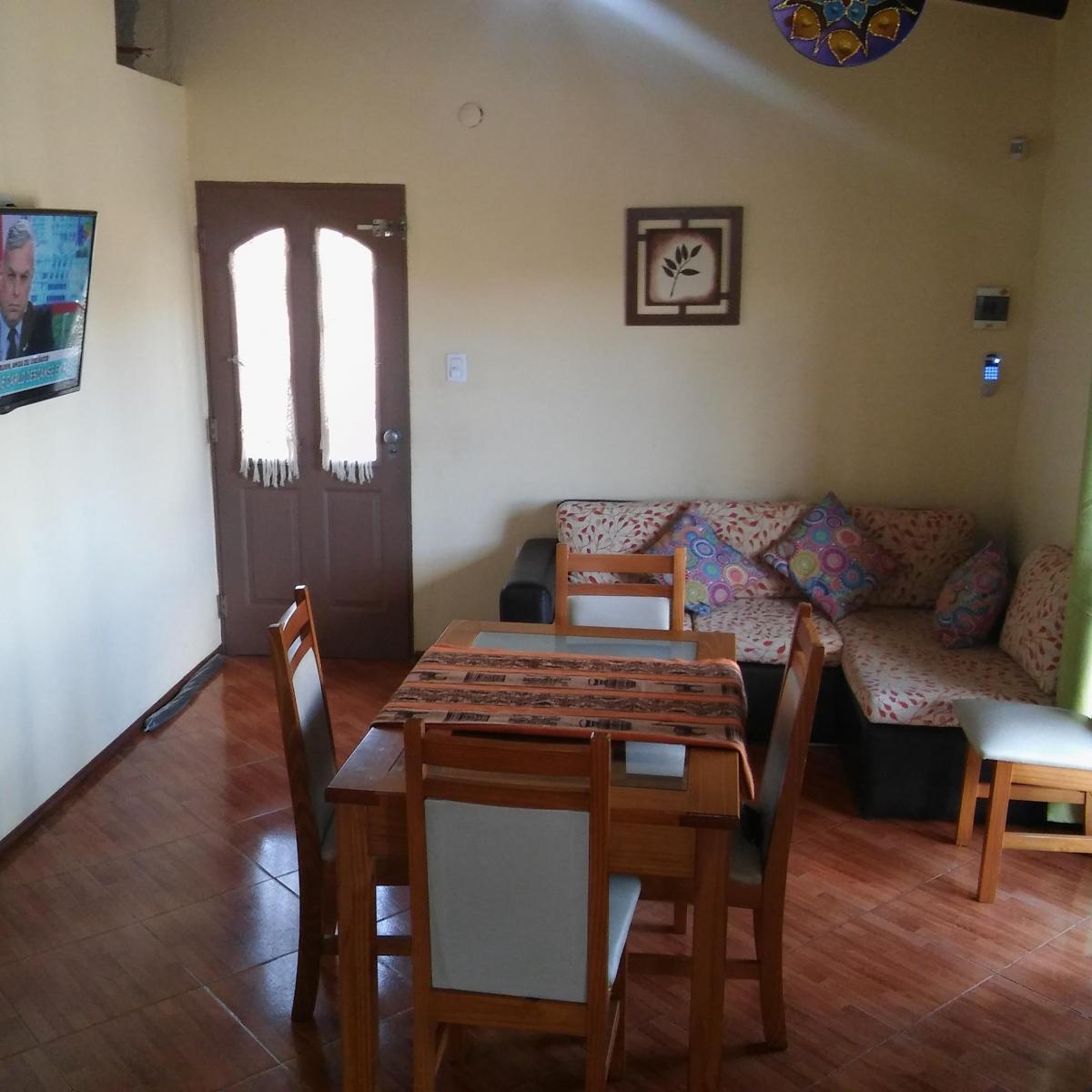 Vendo Vivienda con Locales Comerciales 1 Cabaña y 2 Departamentos 1