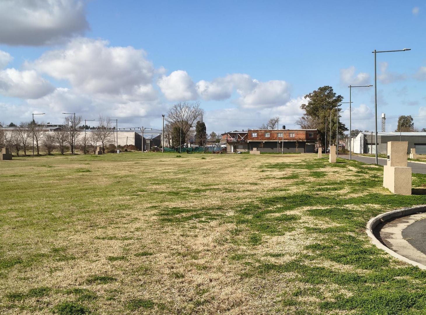 Terreno en Venta - Los Pasos del Jockey Barrio Abierto