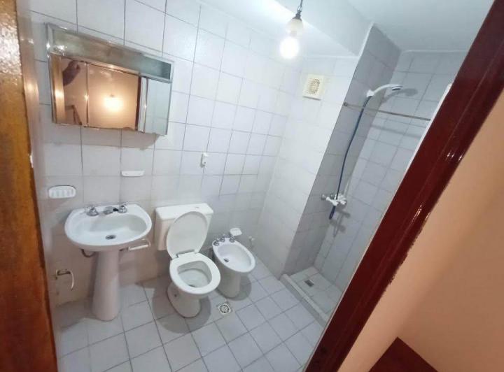 VENTA DE Departamento tipo Duplex en San Carlos 3 5
