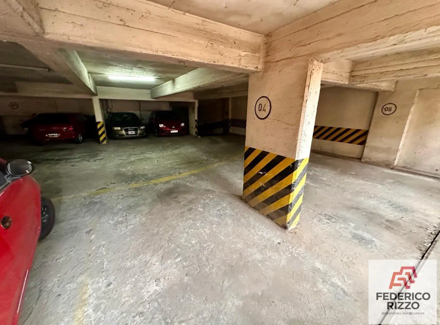 ¿Pagás SEMM Todos los Días? Invertí en Tu Cochera a Metros de Patio Olmos 4