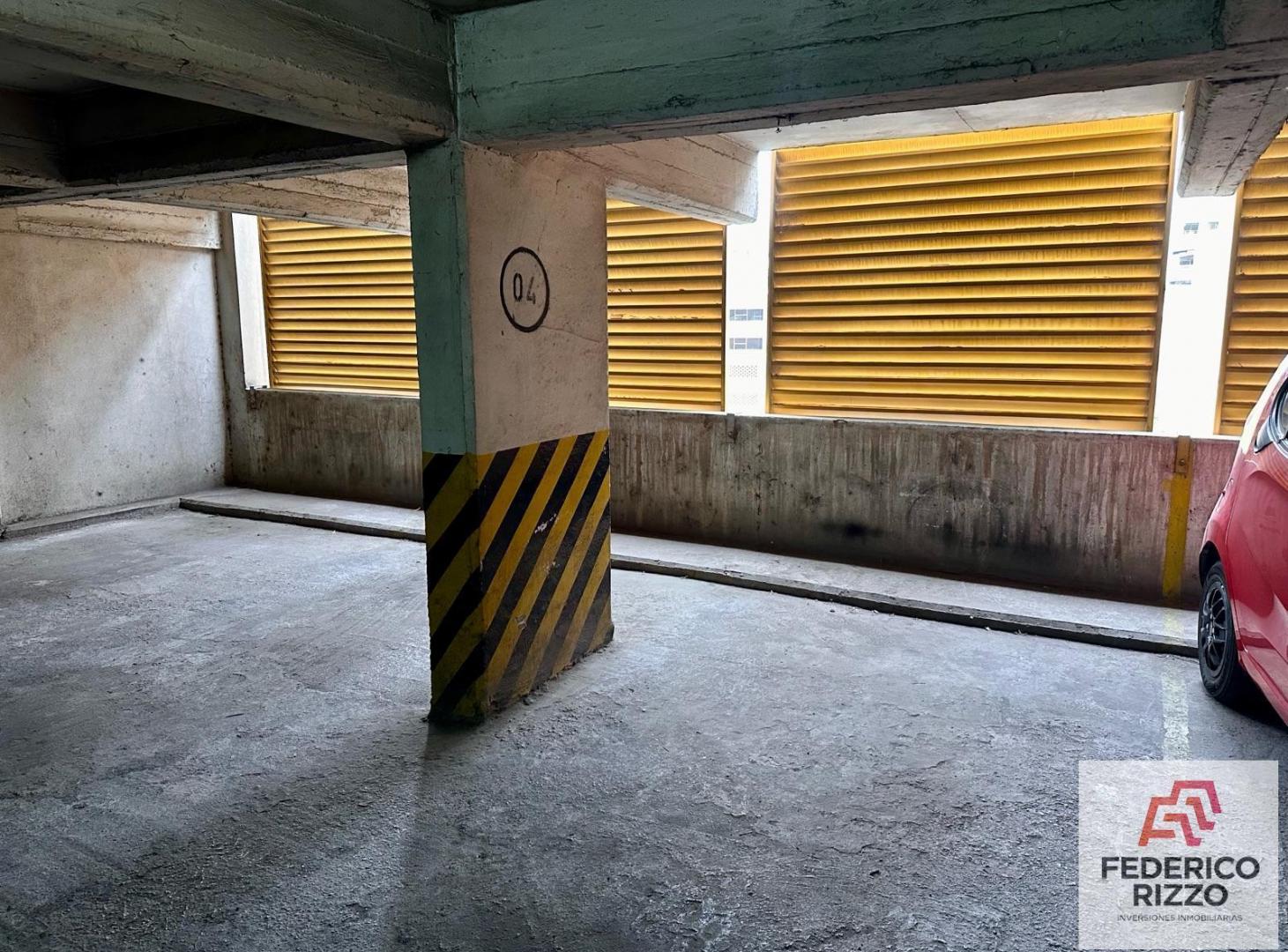 ¿Pagás SEMM Todos los Días? Invertí en Tu Cochera a Metros de Patio Olmos