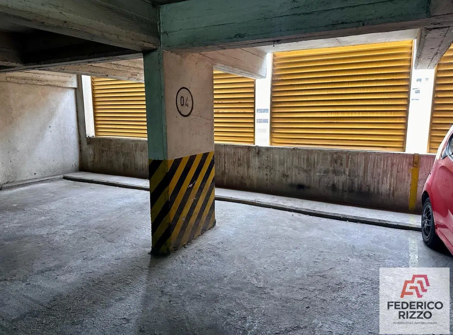 ¿Pagás SEMM Todos los Días? Invertí en Tu Cochera a Metros de Patio Olmos 2