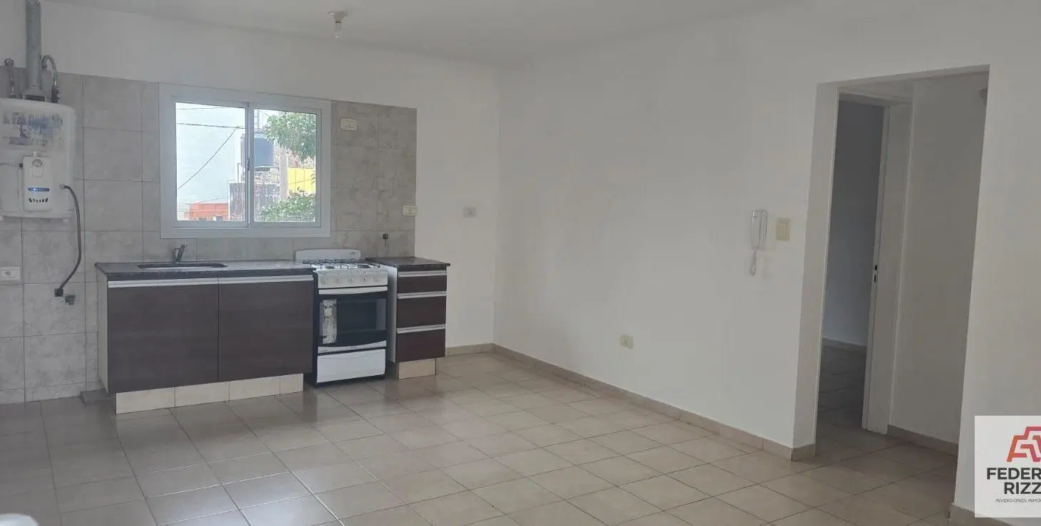 Departamento en venta en Barrio San Martin! Primera escritura   LA INVERSION RENTABLE QUE BUSCABAS 4