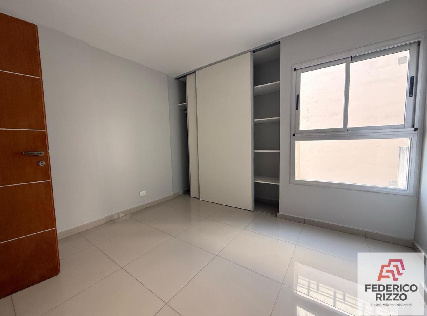 Foto de Hermoso Dpto 1 Dormitorio. Con Amenities y Expensas baratas! B° Gral. Paz. Roma 368, imagen 1