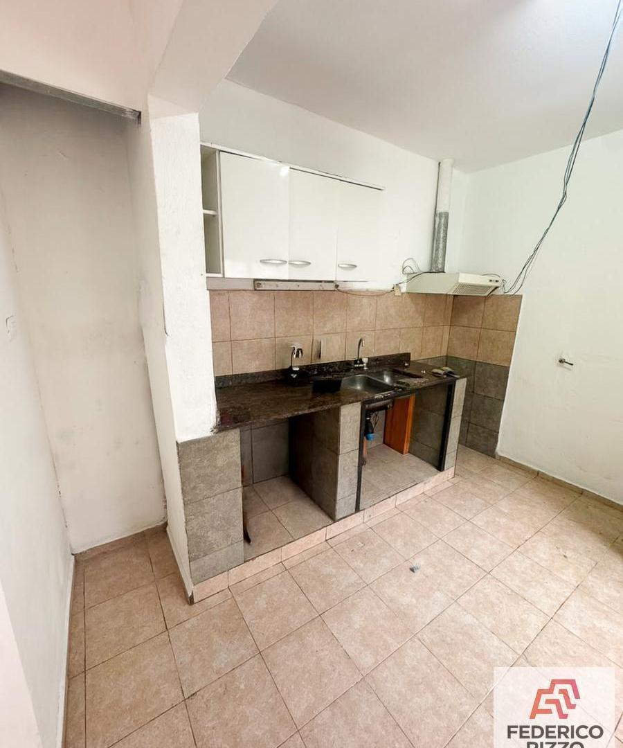 Foto de En Alquiler Casa en Barrio Alberdi. Chutro 700. 2 Dormtiorios con, imagen 5