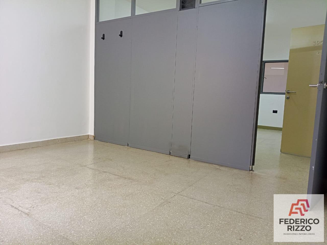 Foto de En Alquiler Oficina en pleno Centro de Córdoba, imagen 4