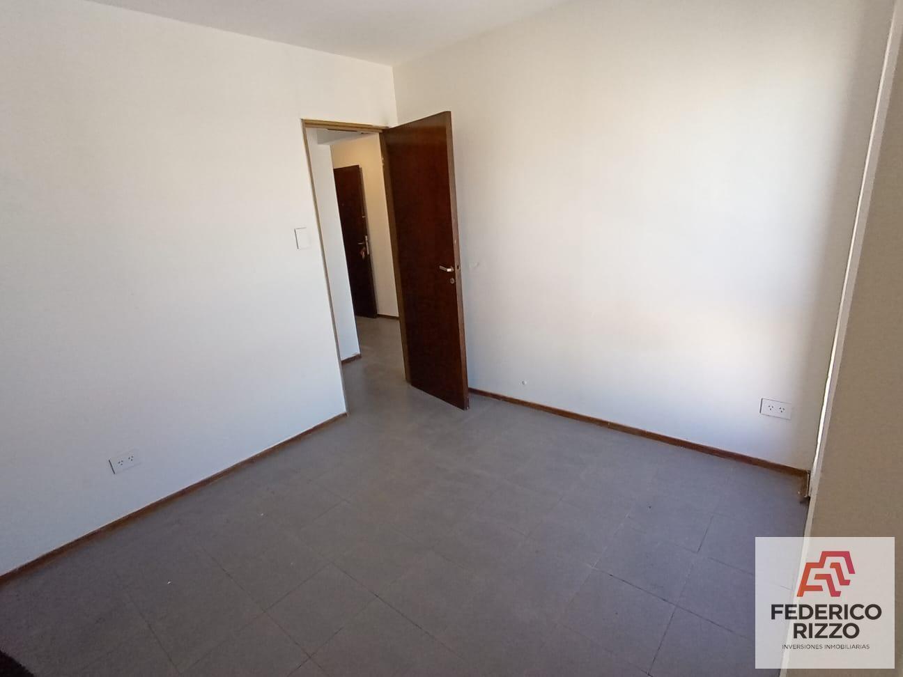 Foto de VENTA DEPARTAMENTO-1 DORMITORIO CENTRO BARATO, imagen 5