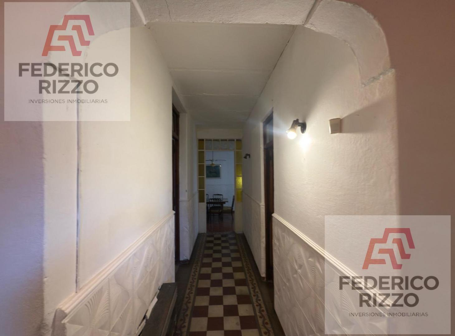 Foto de Venta Casa en Bº General Bustos. Clasica! Hermosa!, imagen 2
