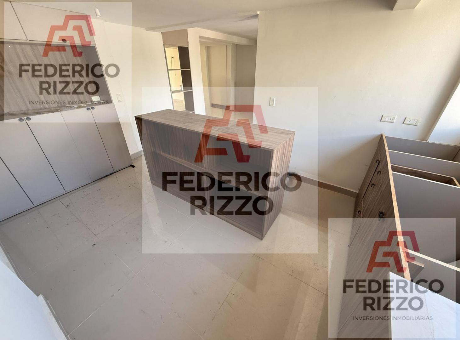 Foto de EXCLUSIVA CASA EN VENTA 3 DORMITORIOS Y COCHERA DOBLE, imagen 1