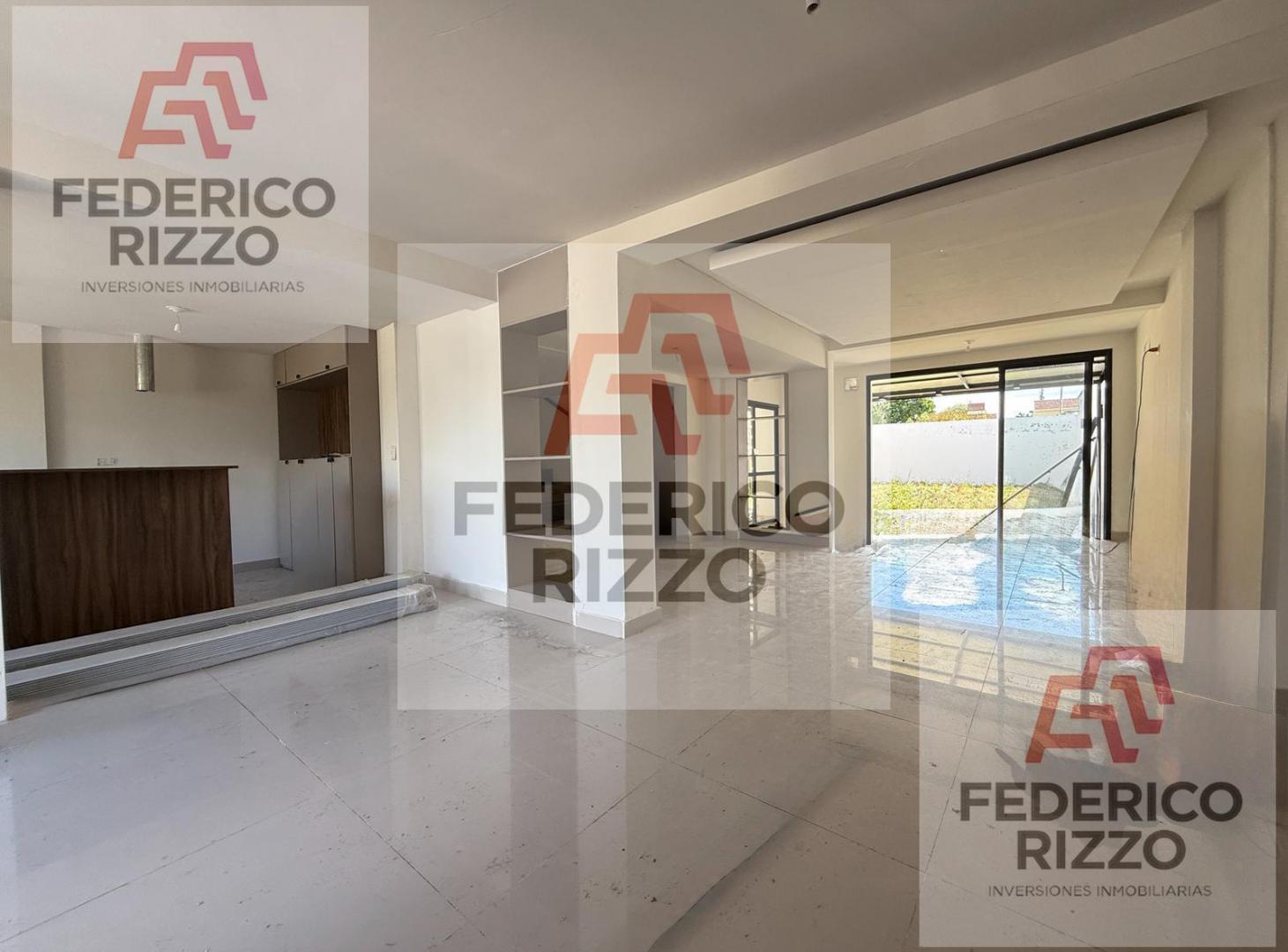 Foto de EXCLUSIVA CASA EN VENTA 3 DORMITORIOS Y COCHERA DOBLE, imagen 5