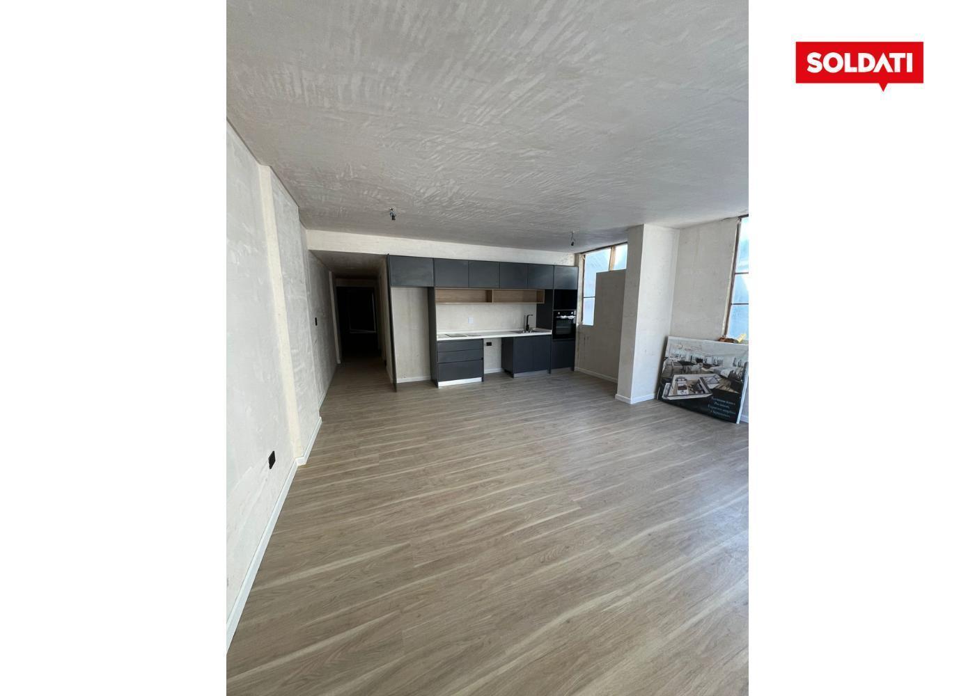 Excelente departamento Penthouse de 2 ambientes- Recoleta