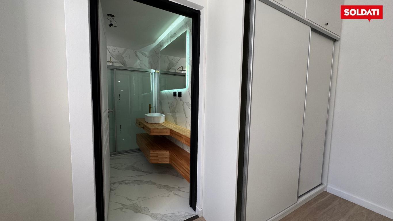 Excelente departamento Penthouse de 2 ambientes- Recoleta
