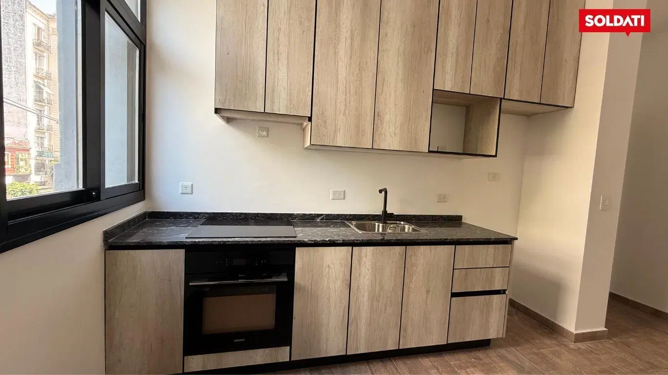 Departamento en Venta de 3 ambientes al frente - San Telmo 3