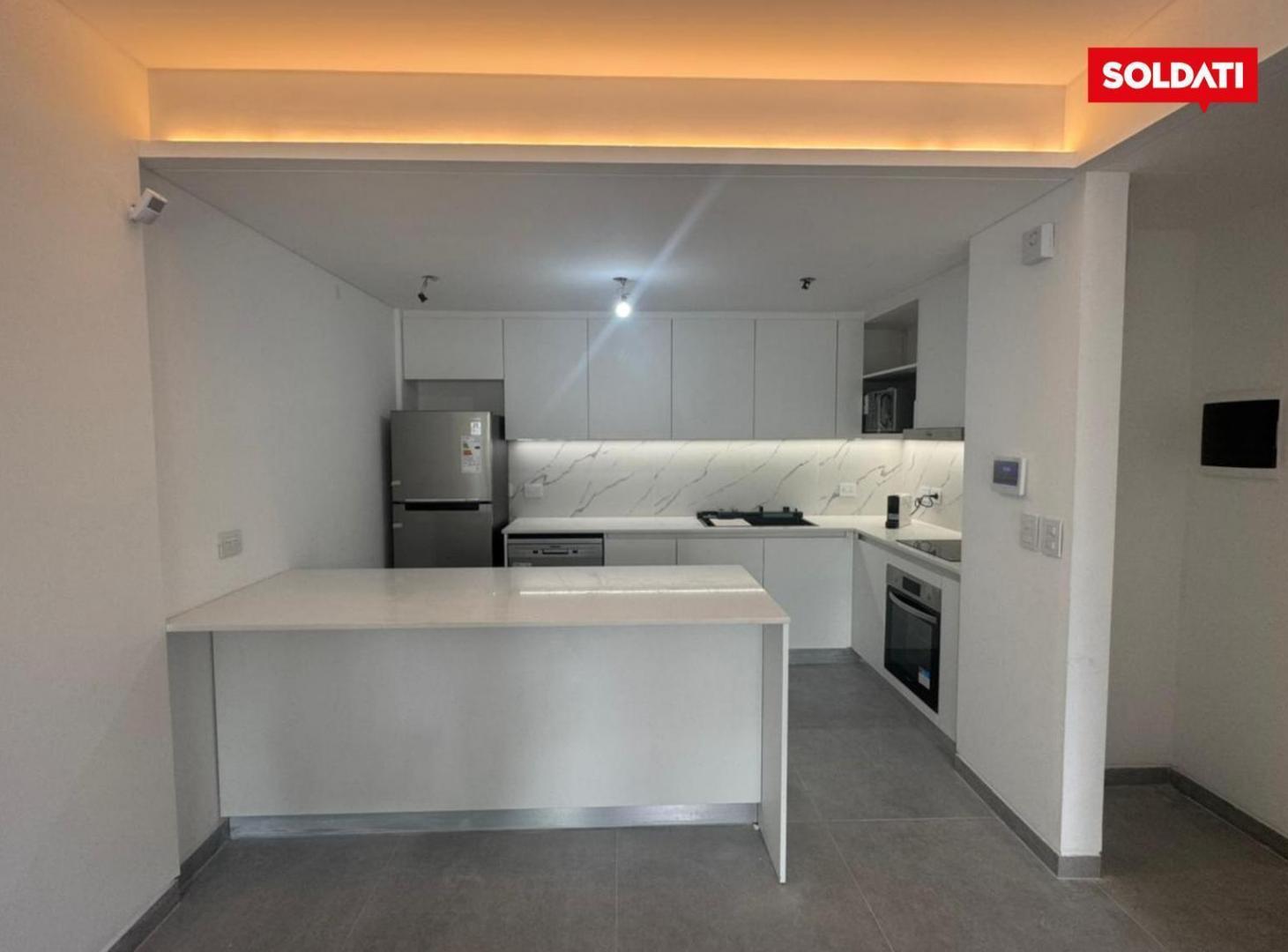 Foto de Departamento 3 ambientes con gran balcón al frente- Belgrano., imagen 2