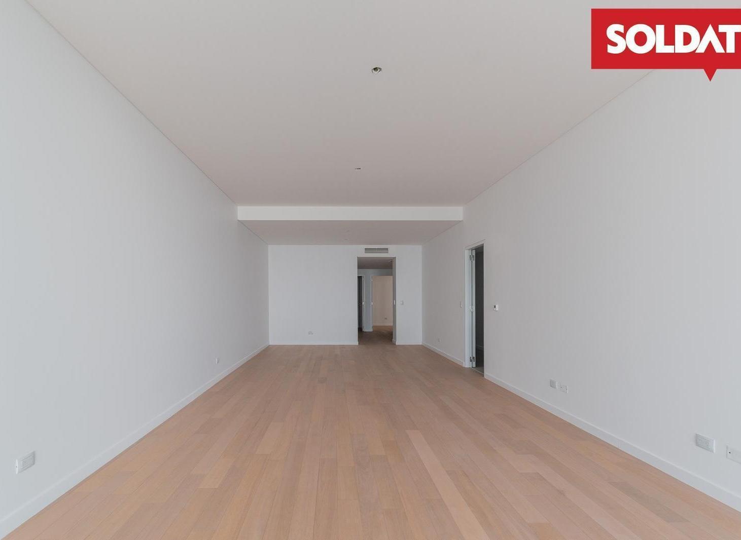 Foto de Venta- Departamento al rio - Semipiso de cuatro ambientes con, imagen 4