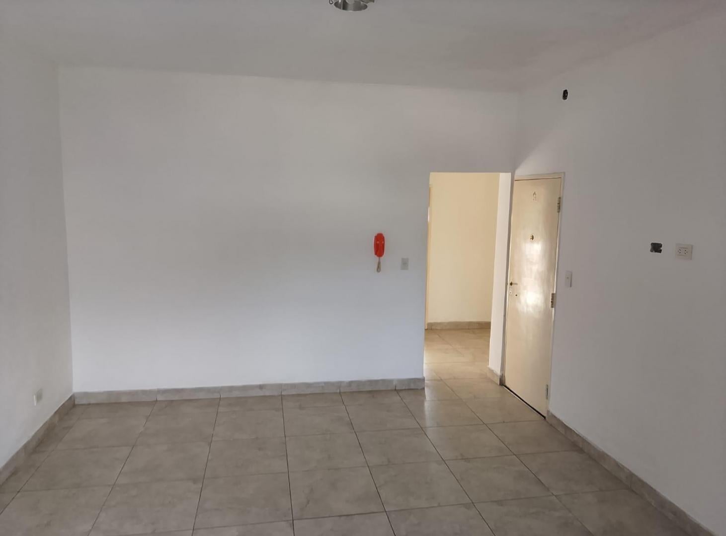 Foto de Alquilo departamento en Paso del Rey Centro, imagen 3