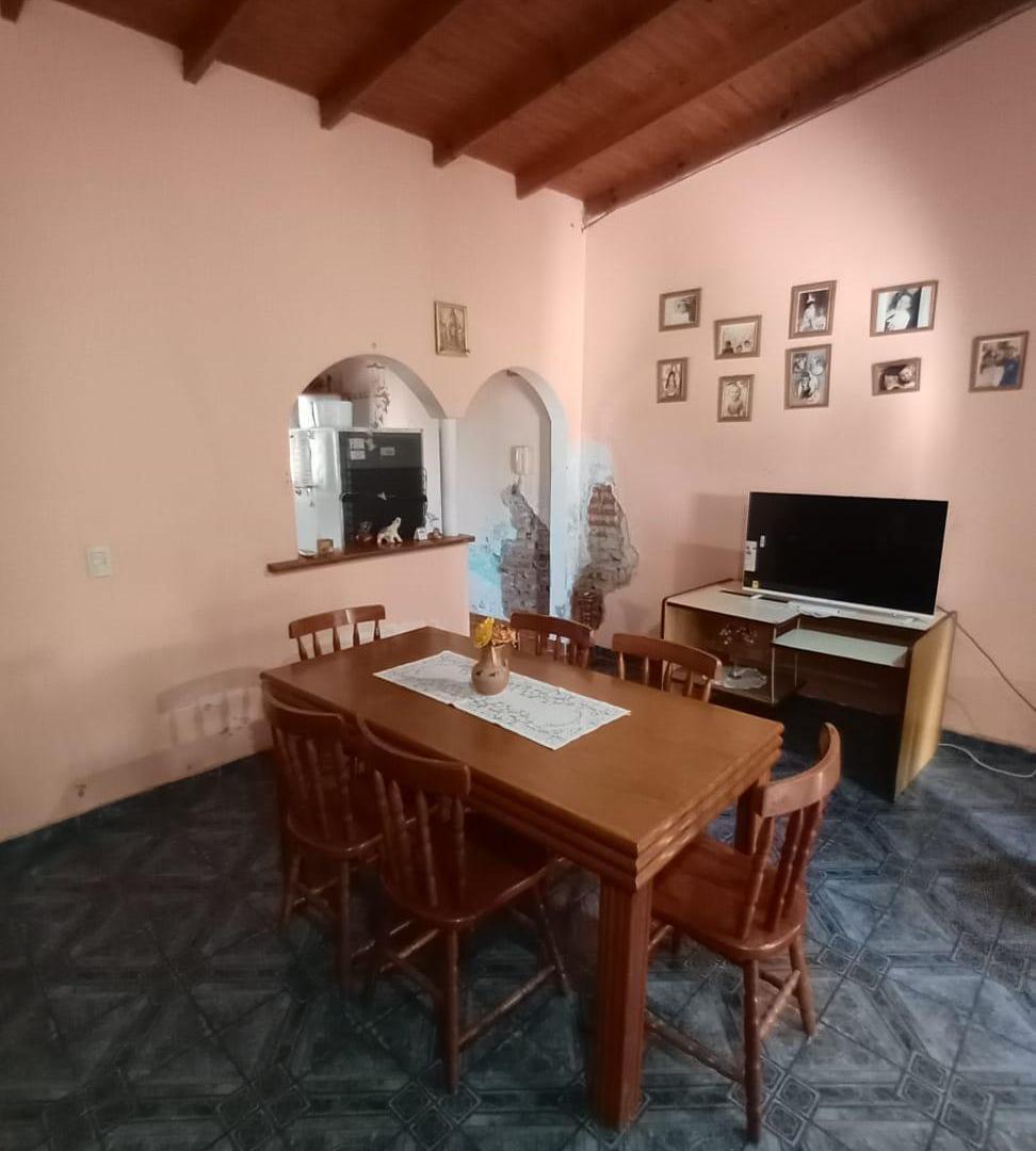 Foto de Vendo casa con departamento en Moreno, imagen 4