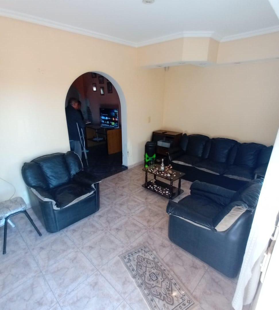 Foto de Vendo casa con departamento en Moreno, imagen 1