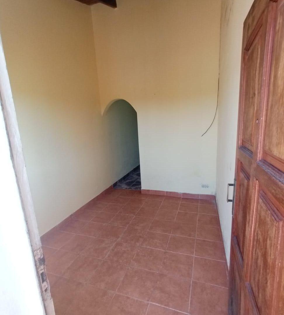 Foto de Vendo casa con departamento en Moreno, imagen 3