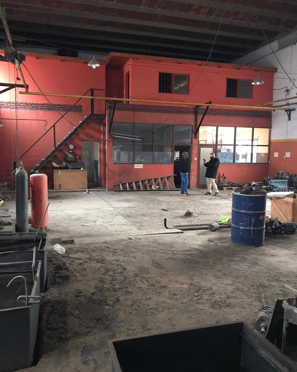 Predio Industrial - Velez Sarsfield 5500 - 2140 m² 2
