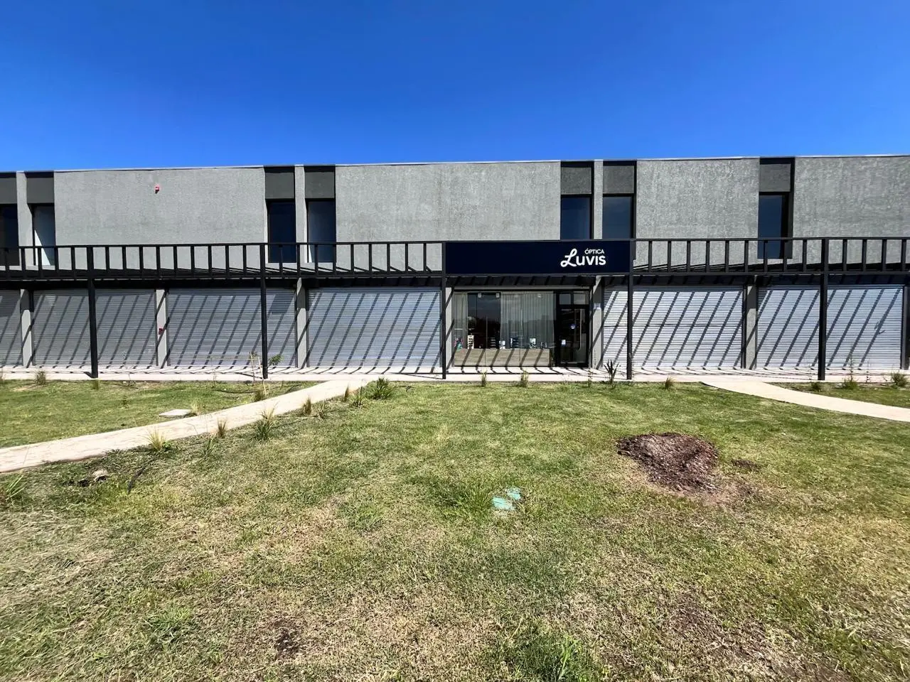 VALLE CERCANO - UNICOS LOCALES A ESTRENAR A LA VENTA 2