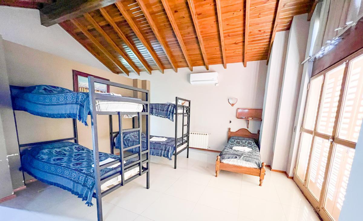 Gran Casa en Chacras de Coria 3