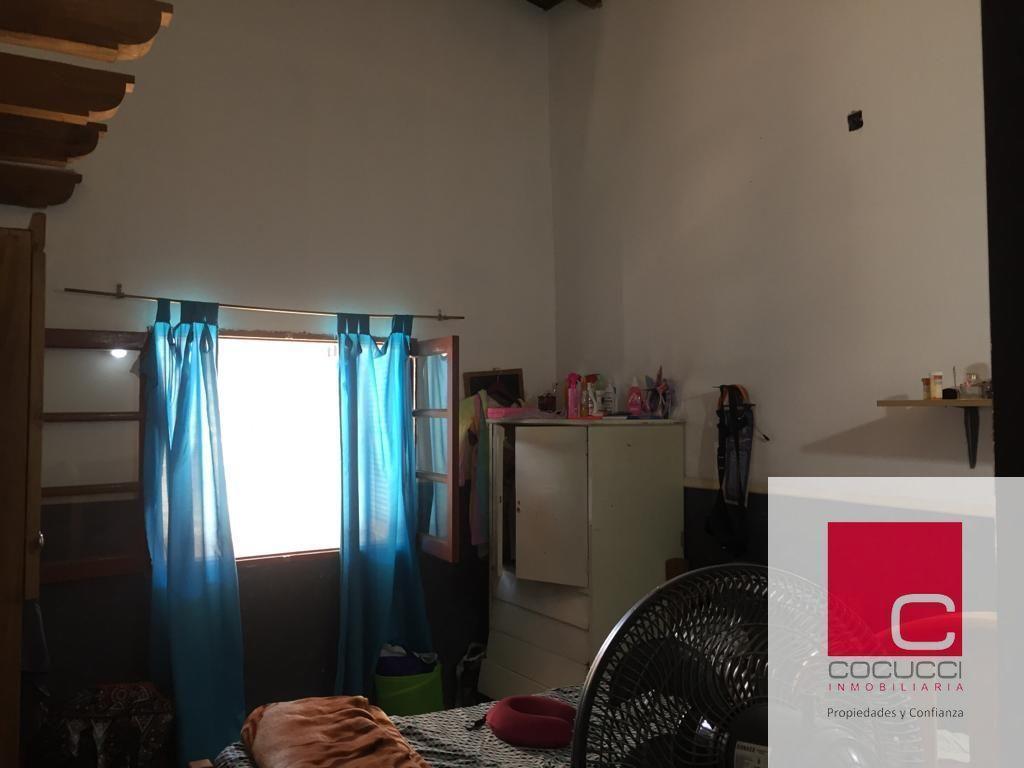 Casa en Venta de 4 Dorm. C/ Cochera en Buena Nueva 3