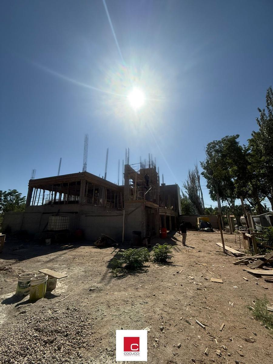 PH en Venta, Hermoso Complejo de Viviendas Unifamiliares, en Godoy Cruz! 1
