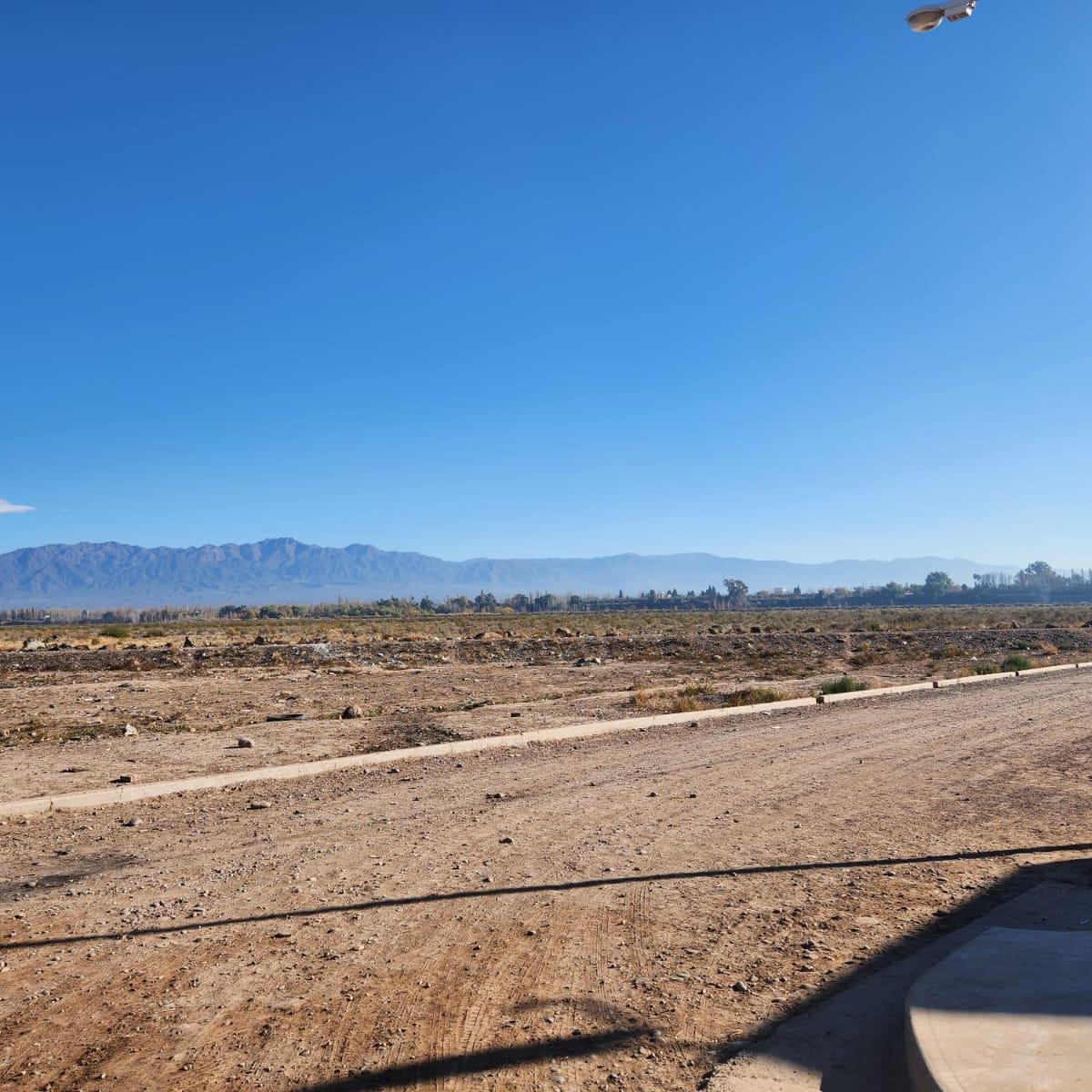 Terreno en Venta Ideal Desarrollo Urbano E Inmobiliario en Inmediaciones Luján de Cuyo Centro 2