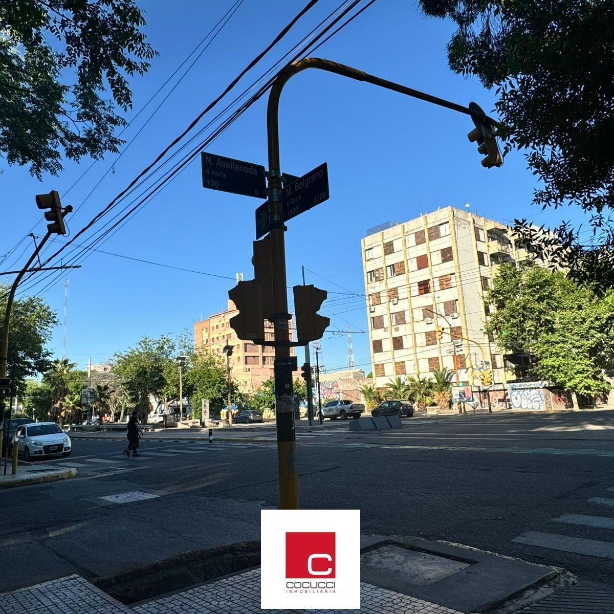 Departamento en Venta en Plena Calle Belgrano de La Ciudad de Mendoza! 3