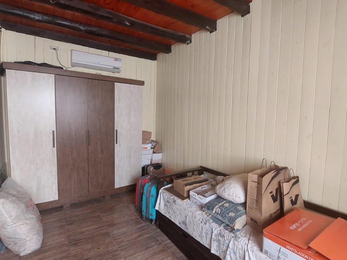 Casa en Coronel Dorrego 5