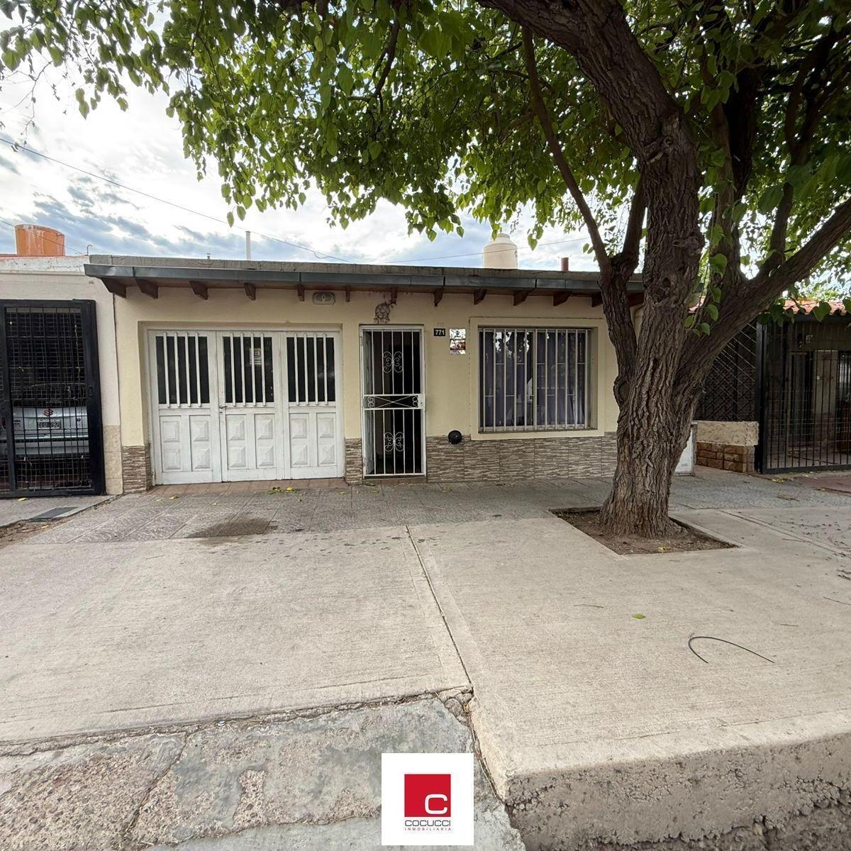 Casa en Venta en Barrio Film Andes Godoy Cruz 3