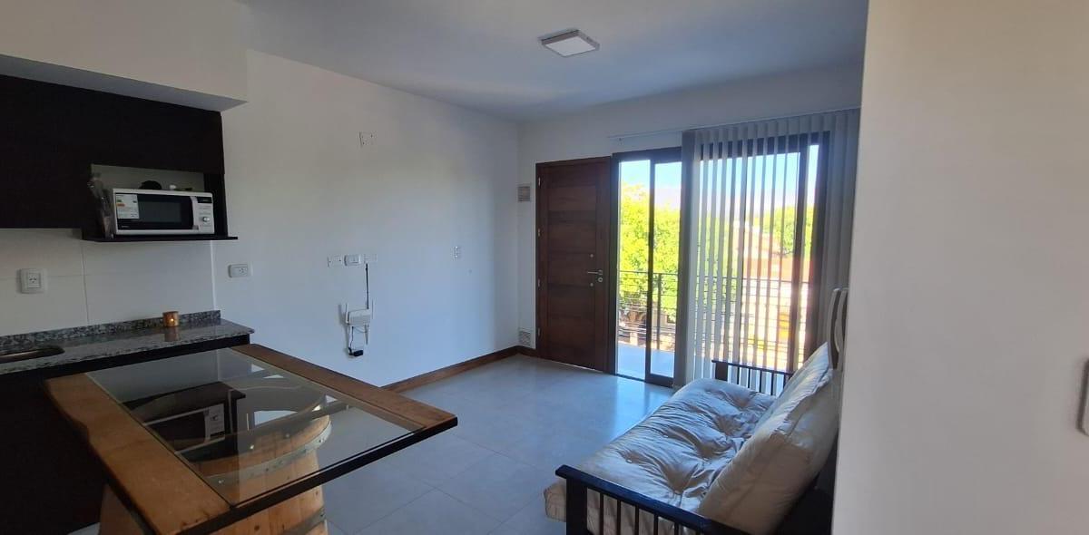 Departamento en San Francisco del Monte 2