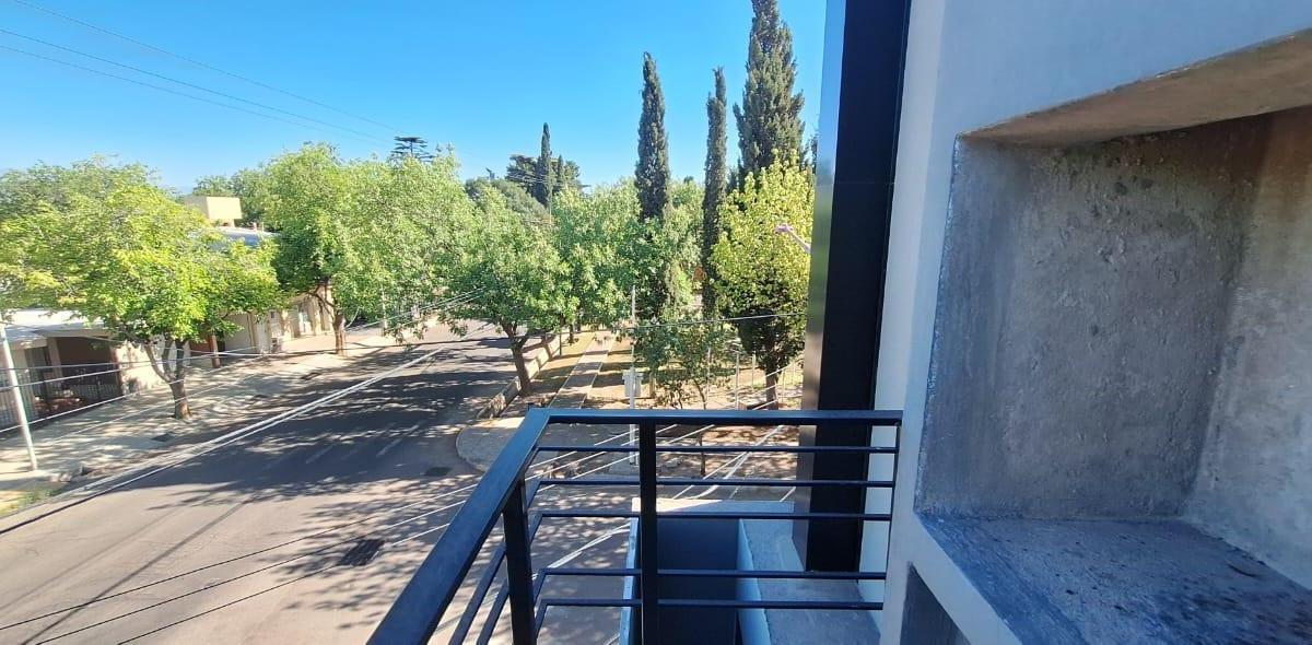 Departamento en San Francisco del Monte 2
