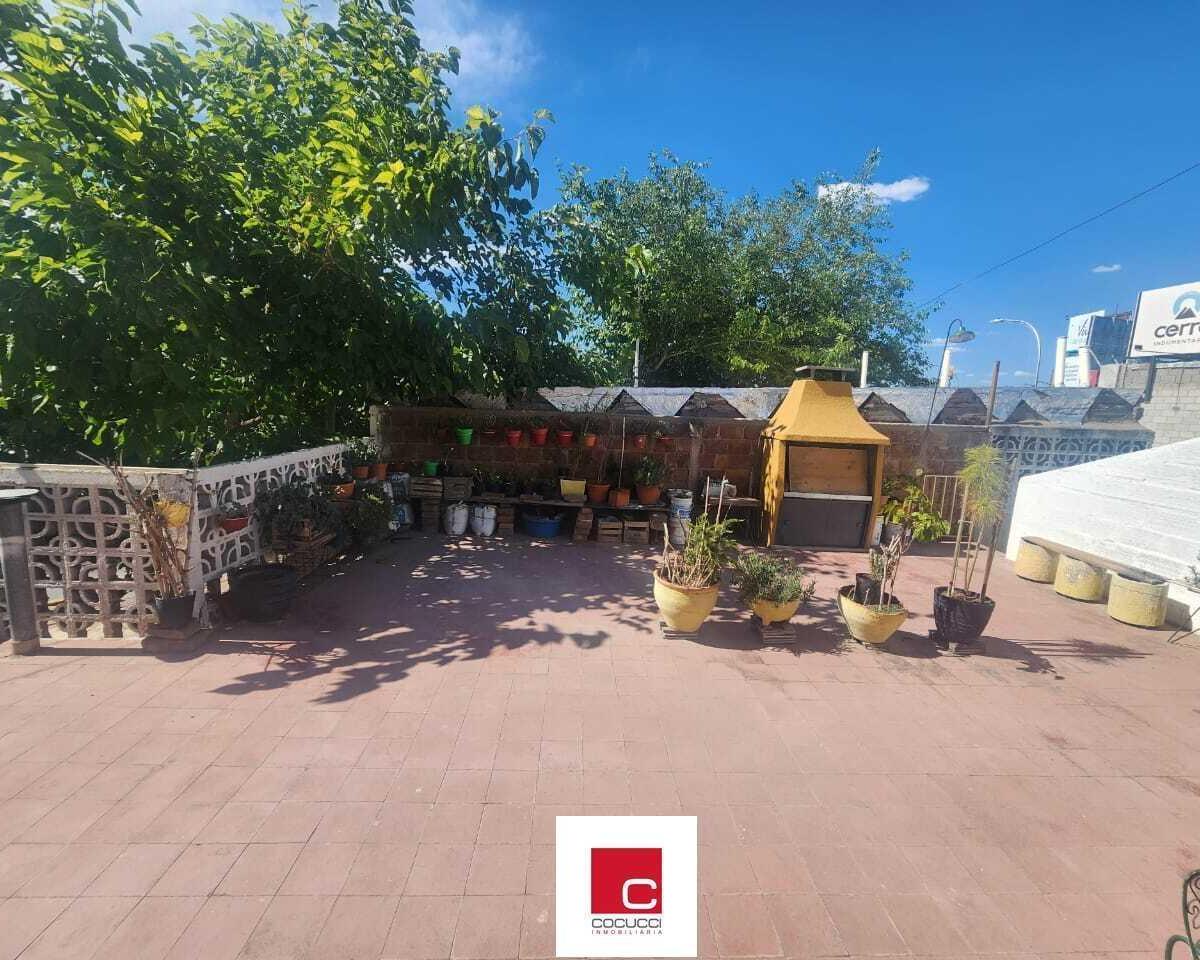 Casa en Venta en La Zona de Dorrego! 5