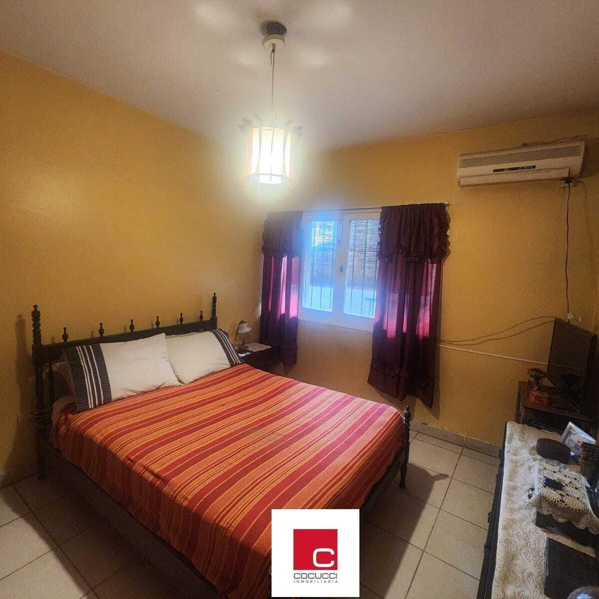 Casa en Venta en La Zona de Dorrego! 3