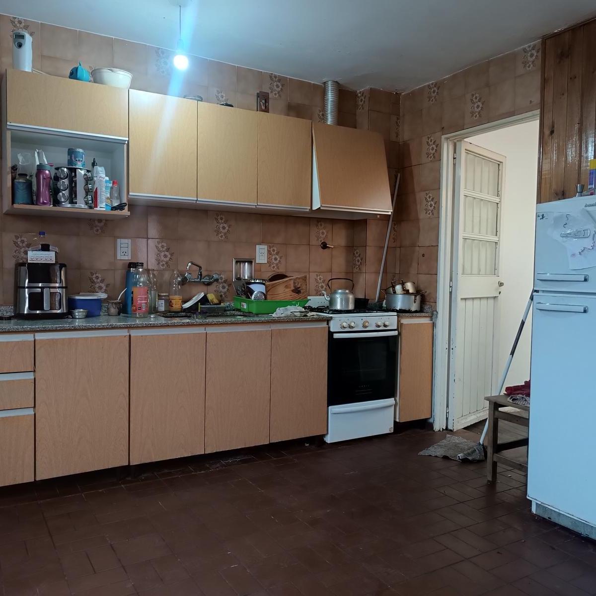 Cocucci Inmobiliaria Vende Excelente PH en Godoy Cruz 2
