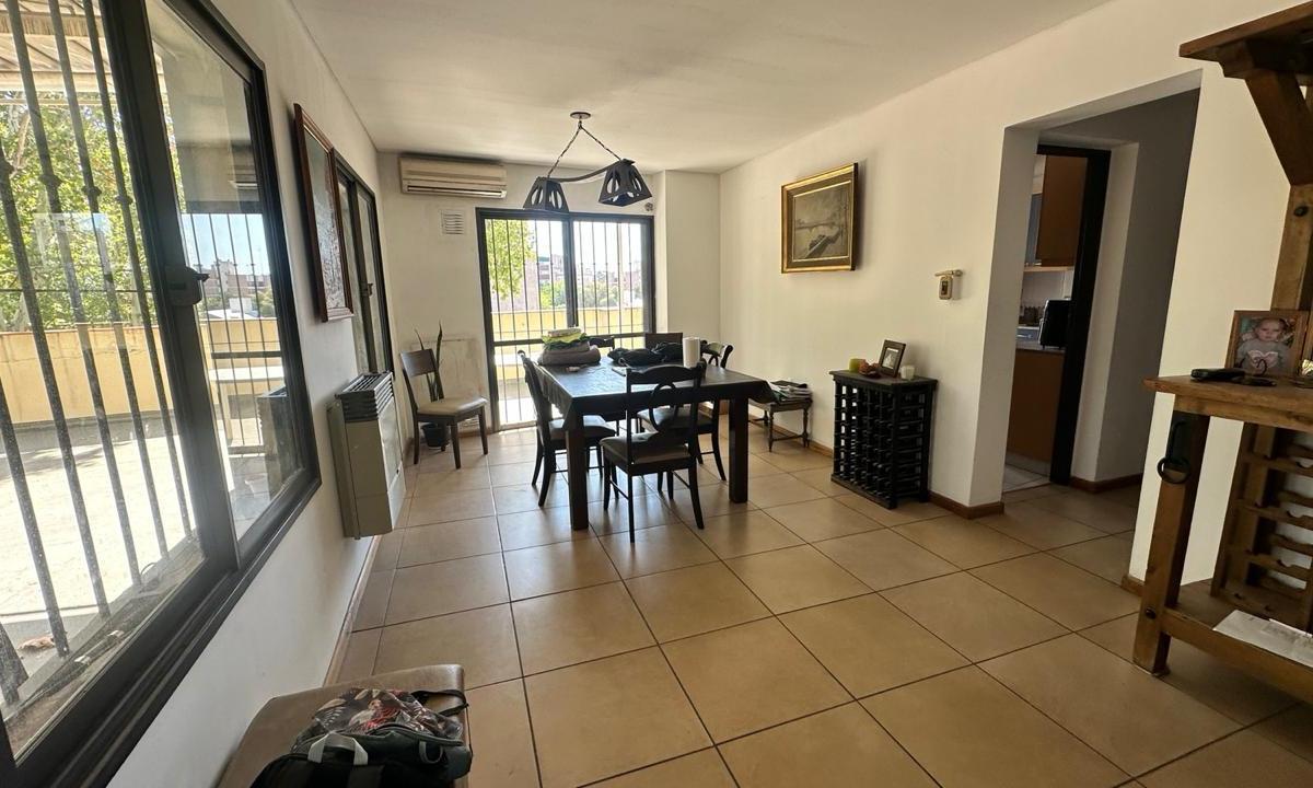 Duplex en Venta en Av España, Ciudad E Mendoza 3