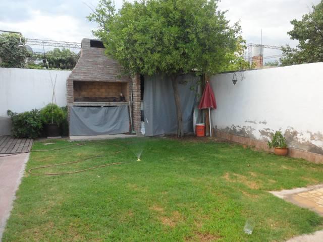 Casa en Barrio San Eduardo 5