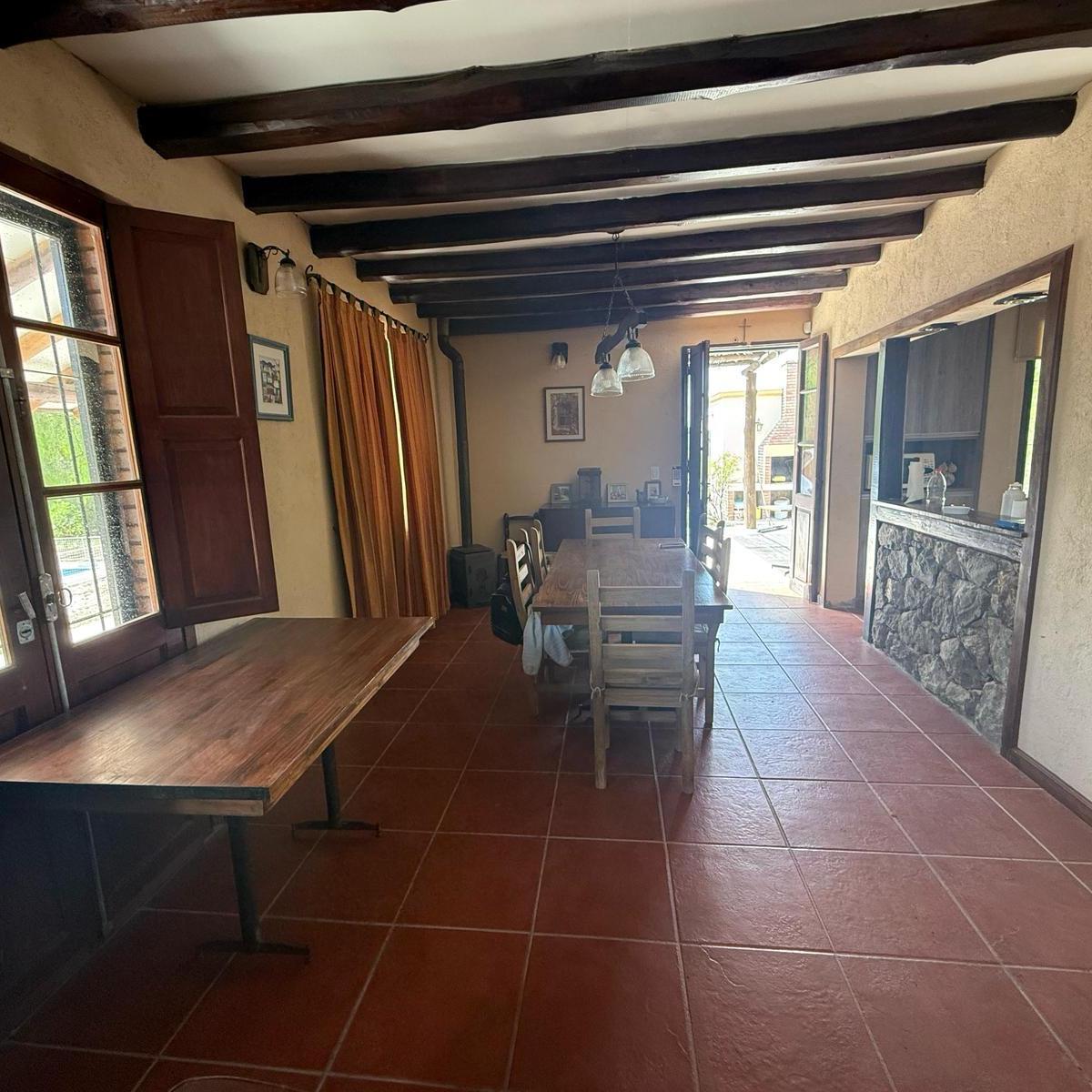 Casa en Venta Barrio La Candelaria - Olavarria S/n 4