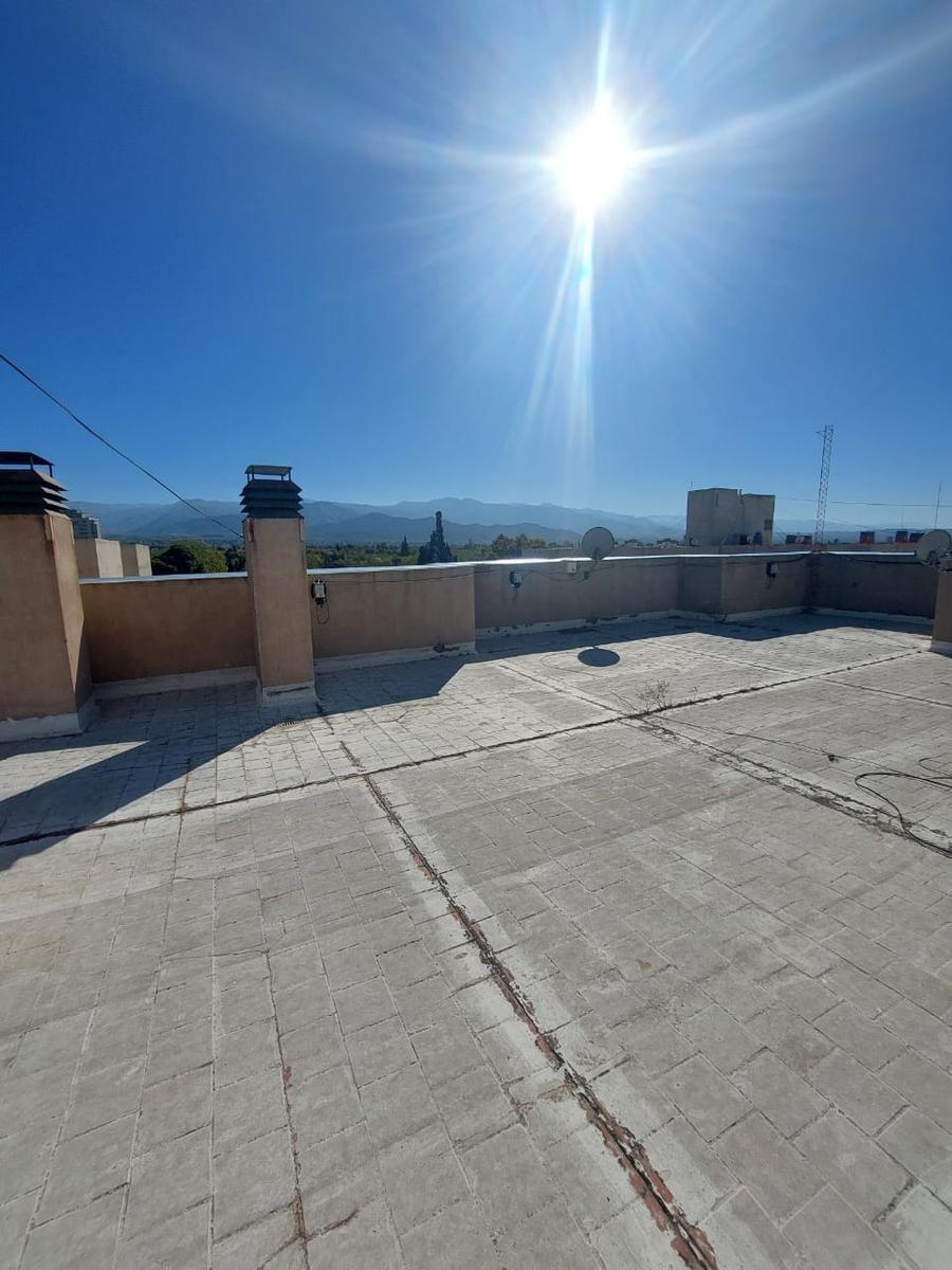 Departamento en Cuarta Seccion Oeste 4