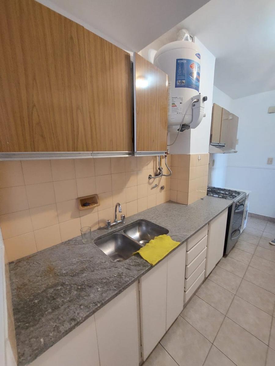 Departamento en Cuarta Seccion Oeste 3